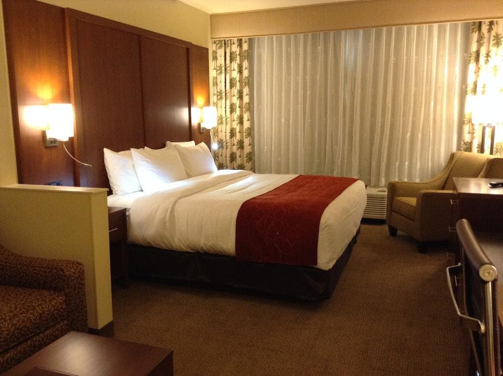Hotel Comfort Suites Miami room