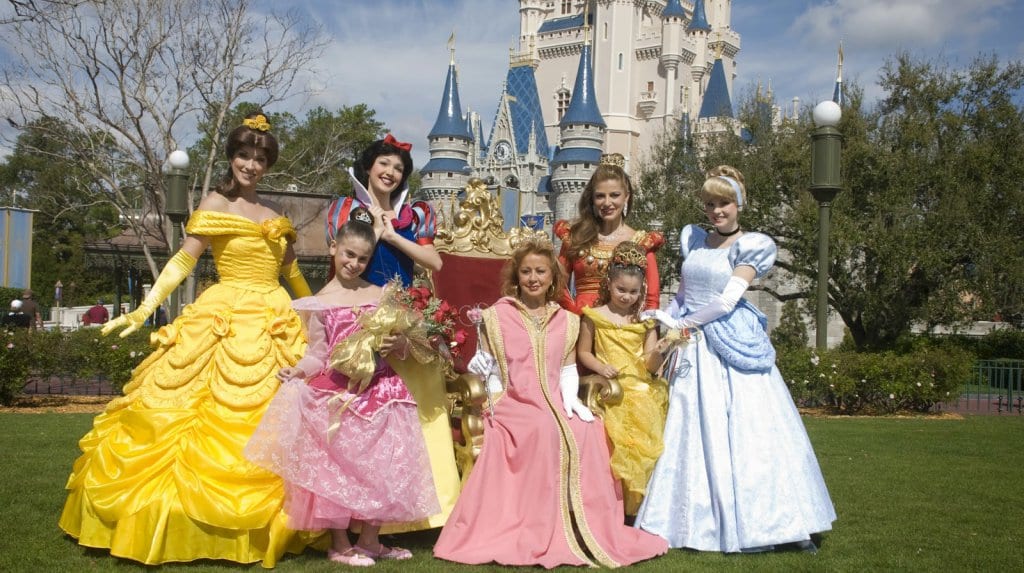 Meeting princcesses in Disney
