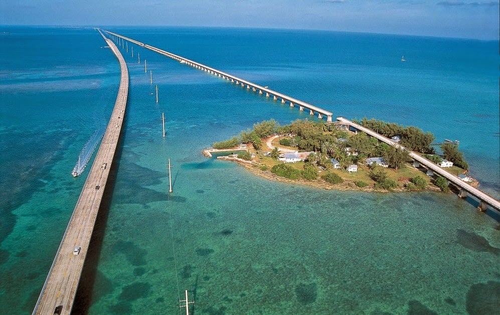 The bridges that connect islands