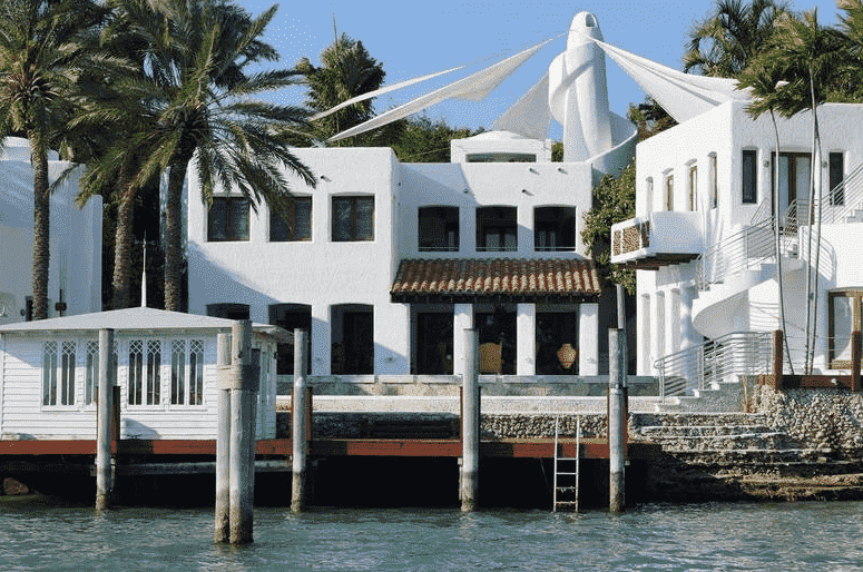 Mansion in Miami