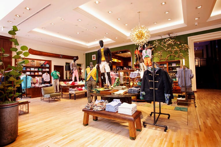 TOMMY HILFIGER - 4953 International Dr, Orlando, Florida - Outlet