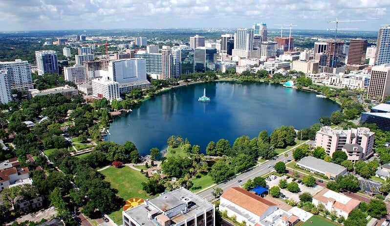 Lake Eola Park in Orlando