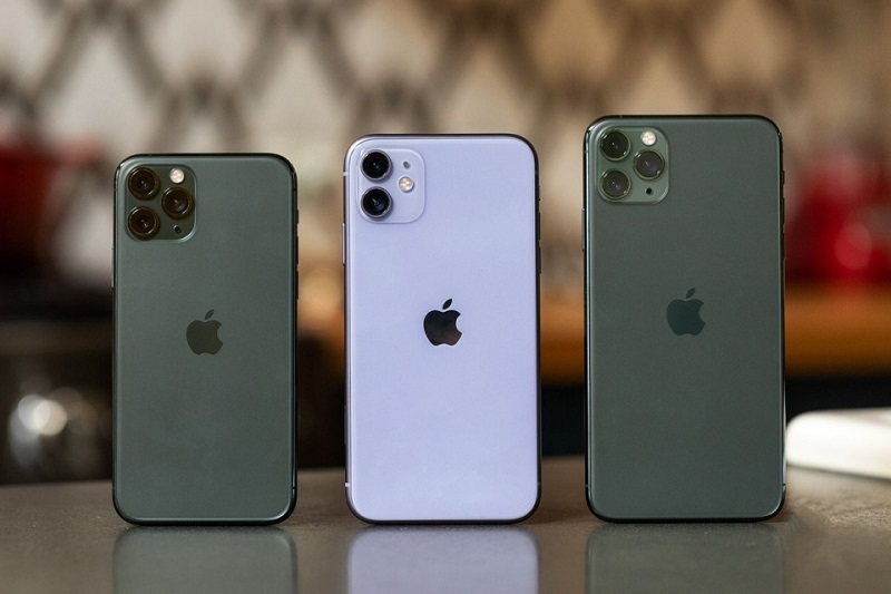 iPhone 11, 11 Pro or 11 Pro Max